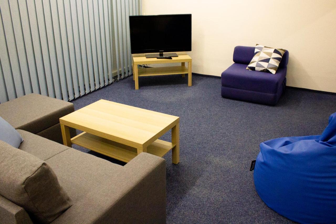 Blue Apartment In Beautiful English Style Garden With Atmosphere 布拉格 外观 照片